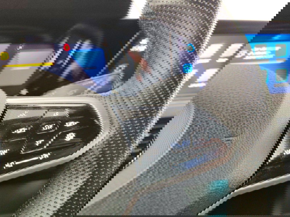 Volkswagen Golf usata a Massa-Carrara (13)