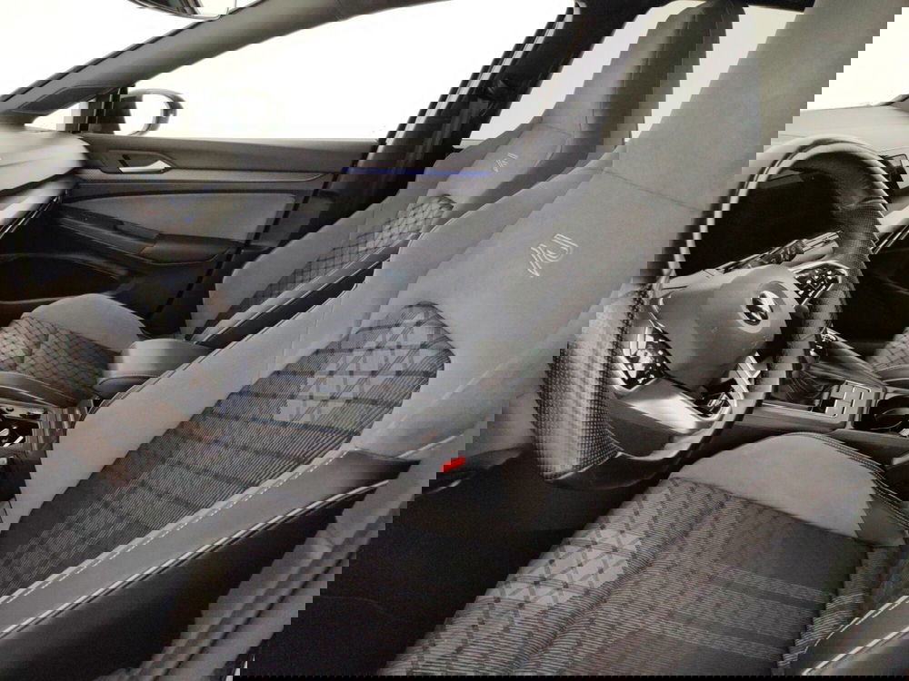 Volkswagen Golf usata a Massa-Carrara (7)