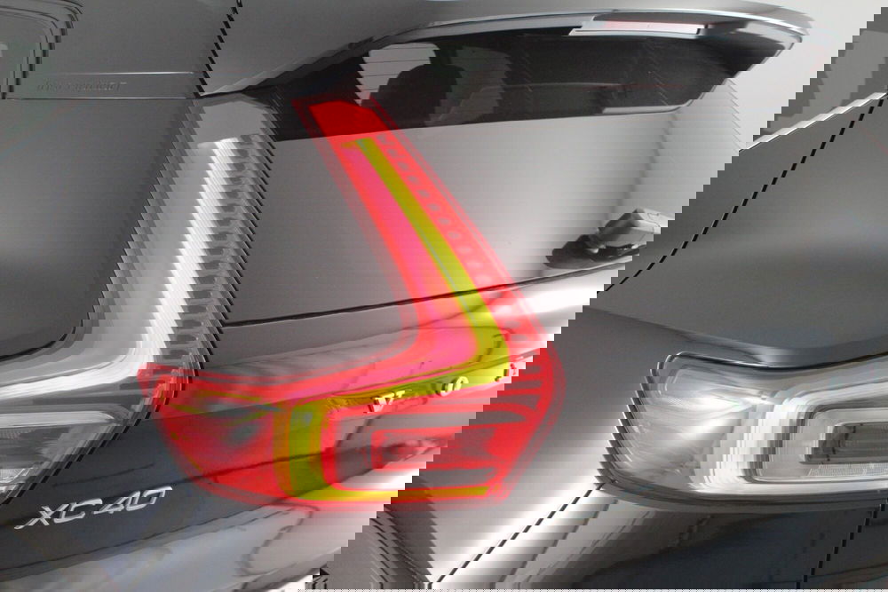 Volvo XC40 usata a Palermo (13)