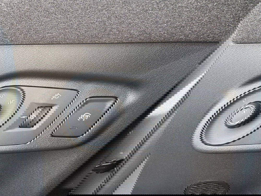 Mg ZS nuova a Monza e Brianza (14)