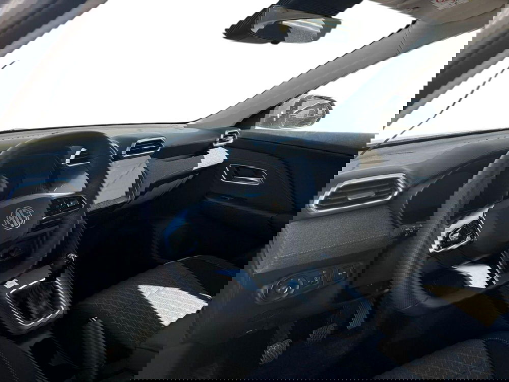 Mg ZS nuova a Monza e Brianza (7)