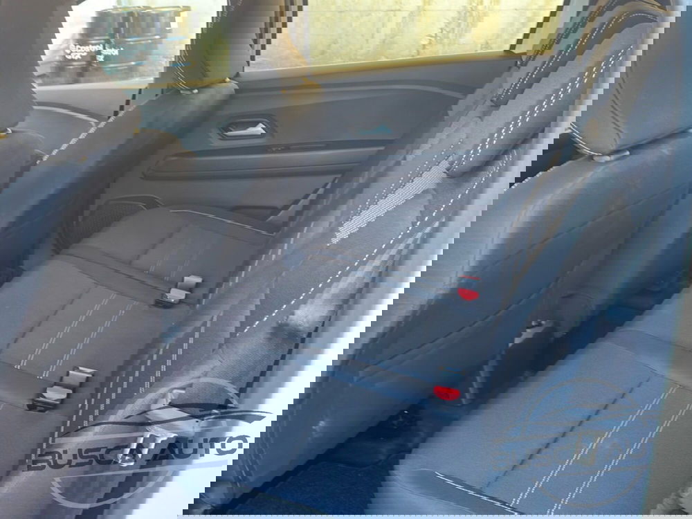 Dacia Jogger usata a Roma (11)