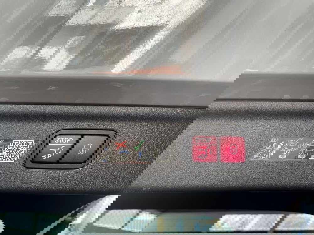 Mercedes-Benz EQE SUV usata a Firenze (18)