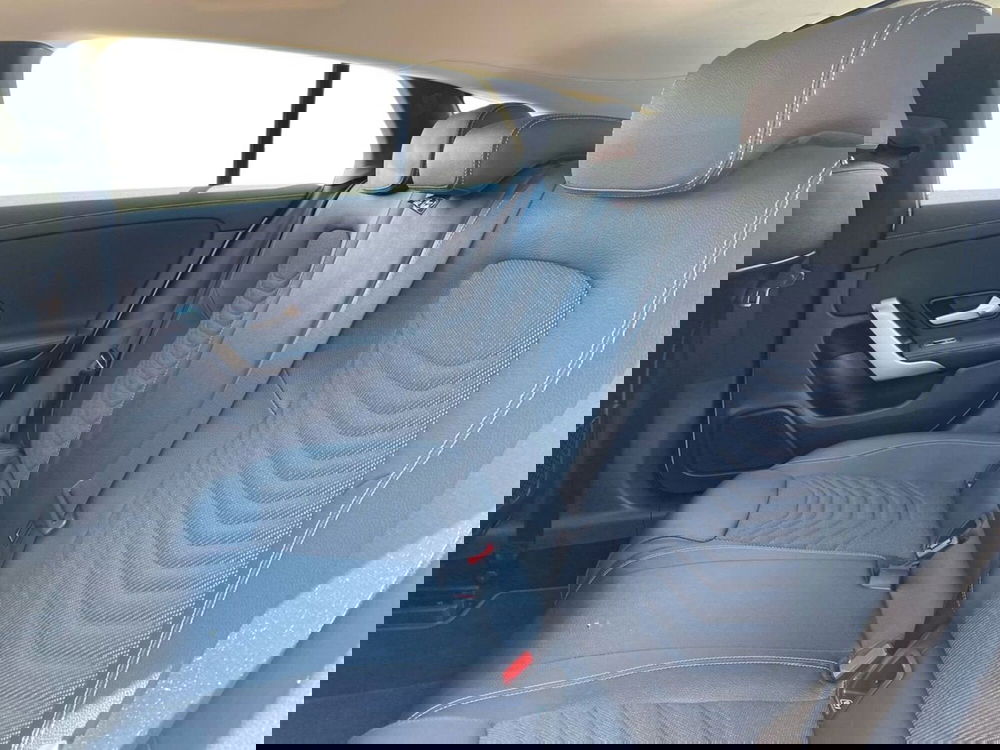 Mercedes-Benz CLA Shooting Brake usata a Prato (16)