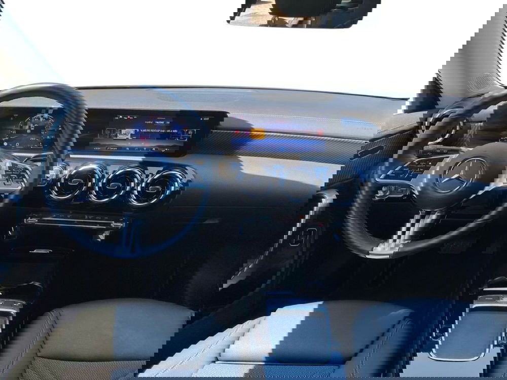 Mercedes-Benz CLA Shooting Brake usata a Prato (9)