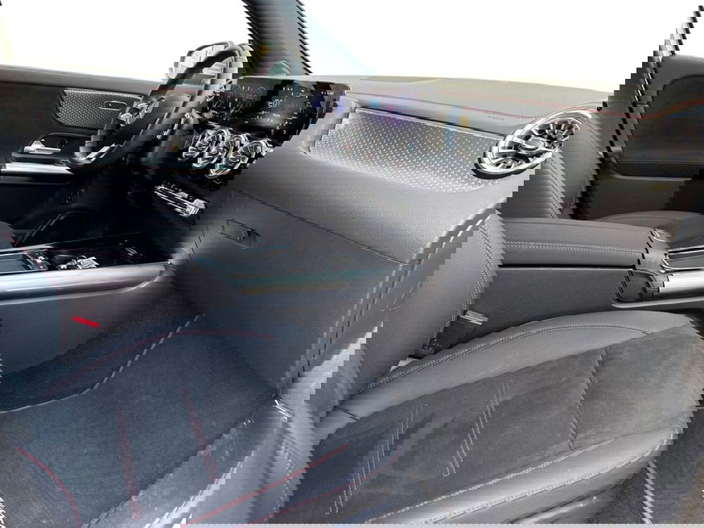 Mercedes-Benz EQA usata a Prato (15)