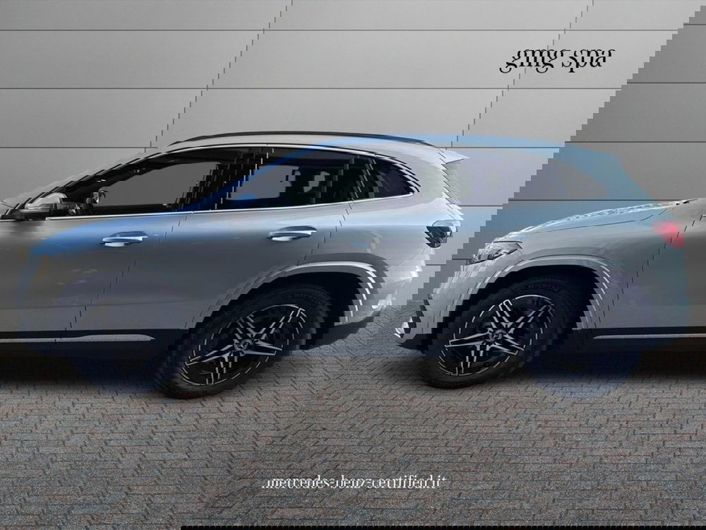 Mercedes-Benz EQA usata a Prato (6)