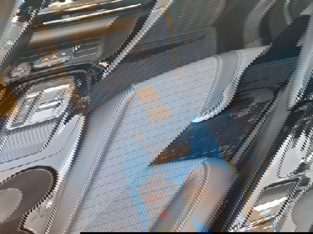 Peugeot 2008 usata a Lucca (10)