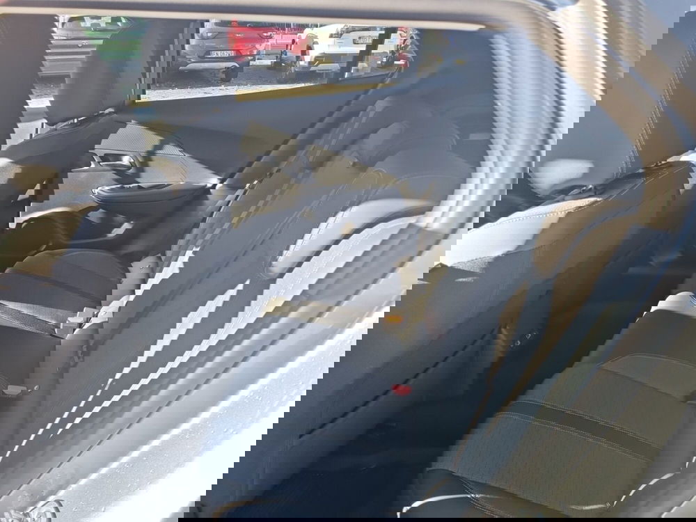 Peugeot 2008 usata a Lucca (11)