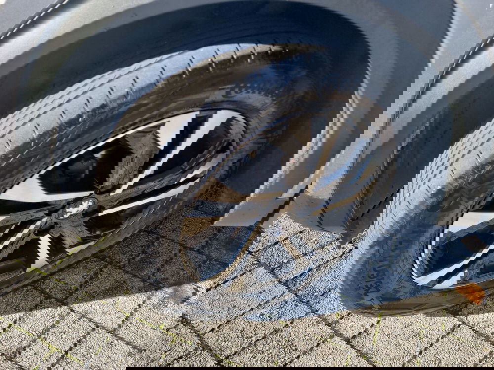 Peugeot 2008 usata a Lucca (18)