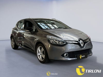 Renault Clio 1.2 75CV 5 porte Live del 2013 usata a Milano