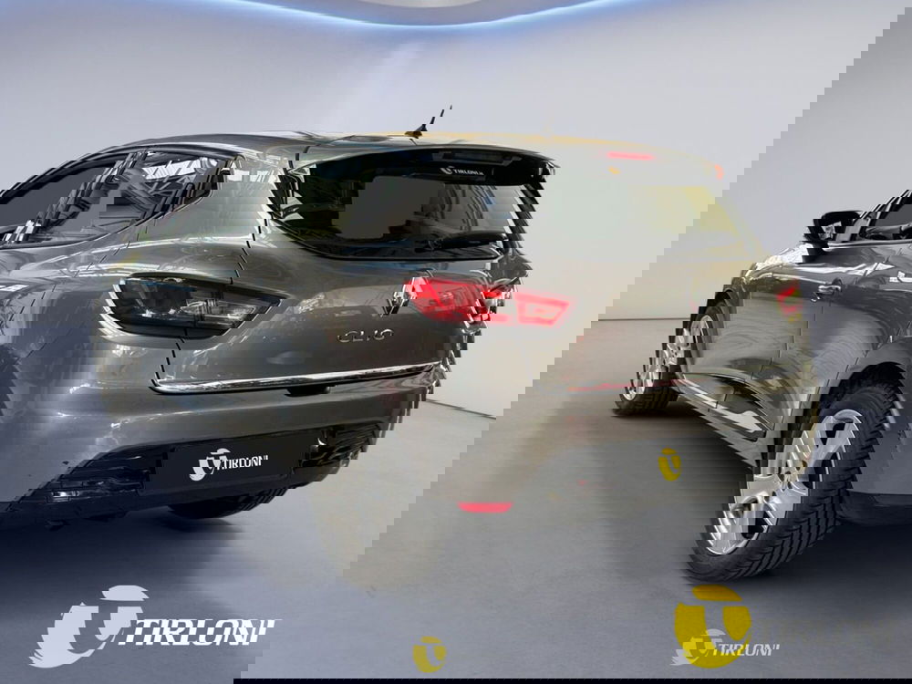 Renault Clio usata a Milano (2)