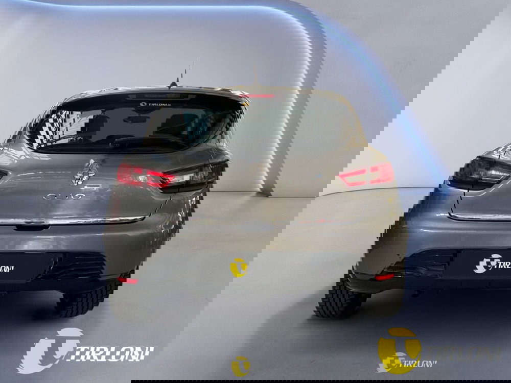 Renault Clio usata a Milano (7)