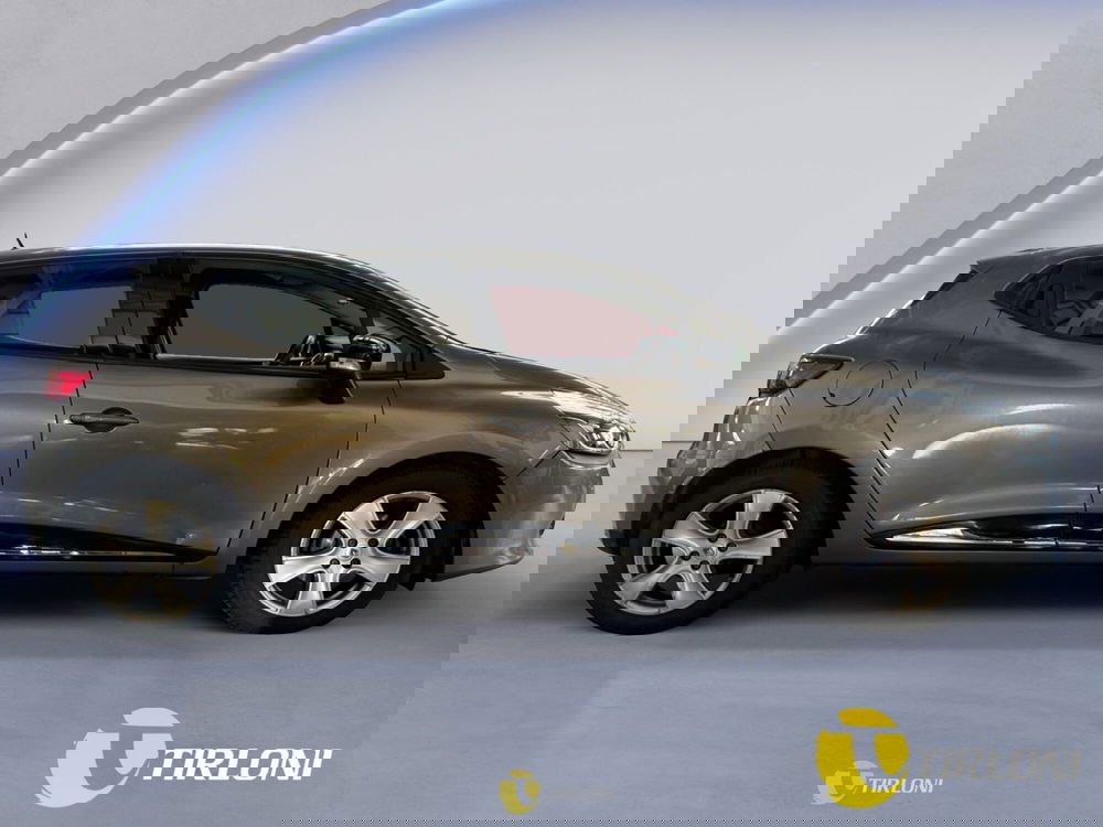 Renault Clio usata a Milano (8)