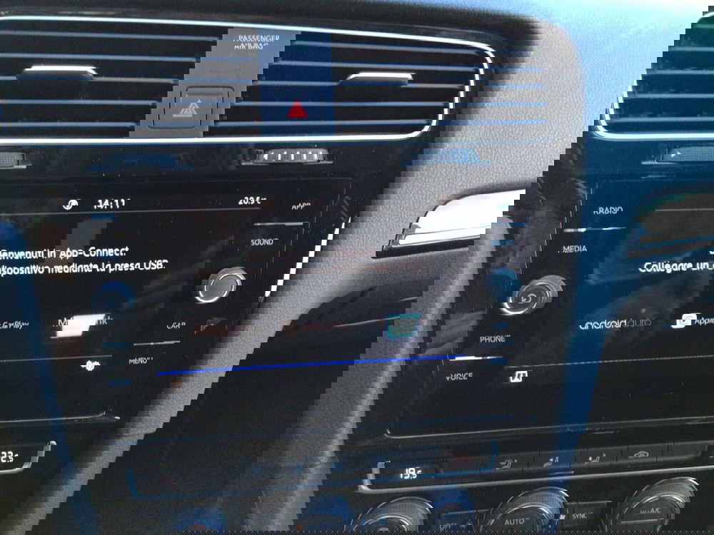 Volkswagen Golf usata a Genova (15)