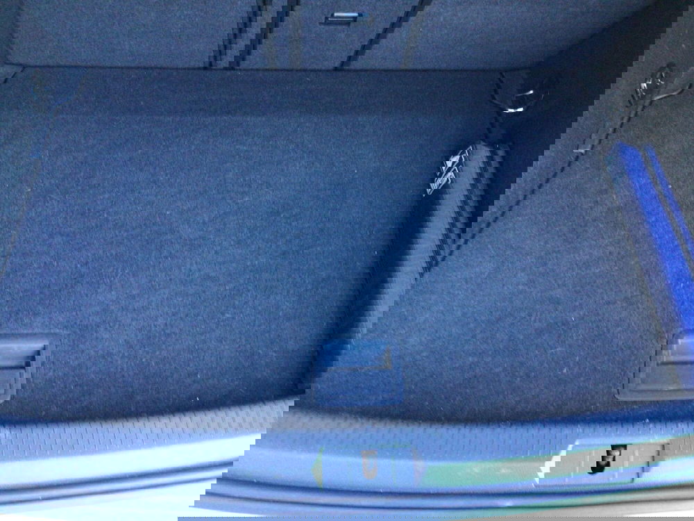 Volkswagen Golf usata a Genova (9)