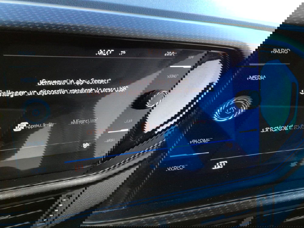 Volkswagen T-Cross usata a Genova (18)