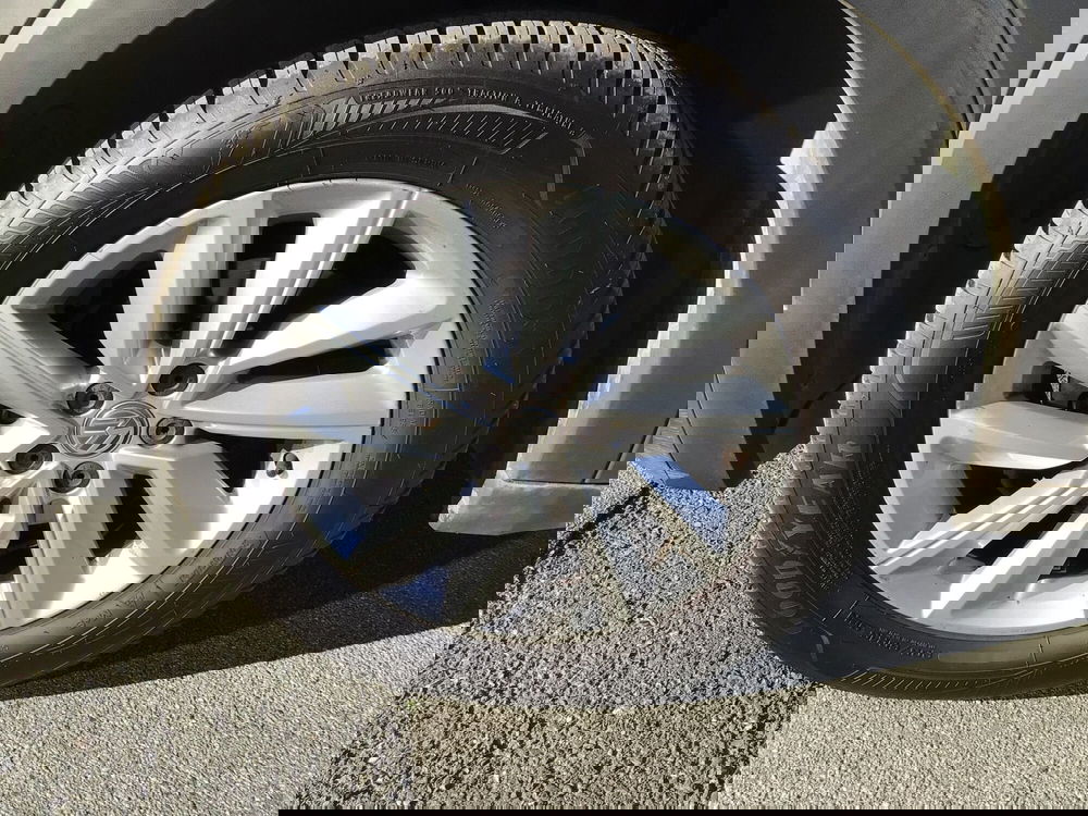 Volkswagen T-Cross usata a Genova (8)