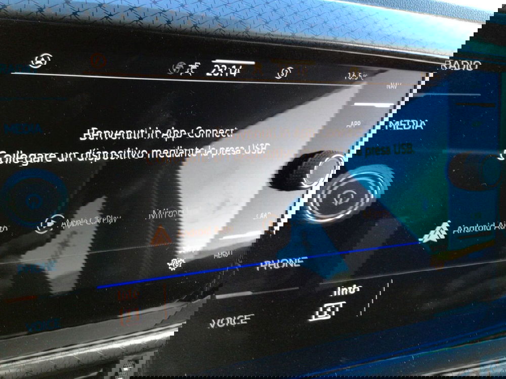 Volkswagen T-Cross usata a Genova (13)