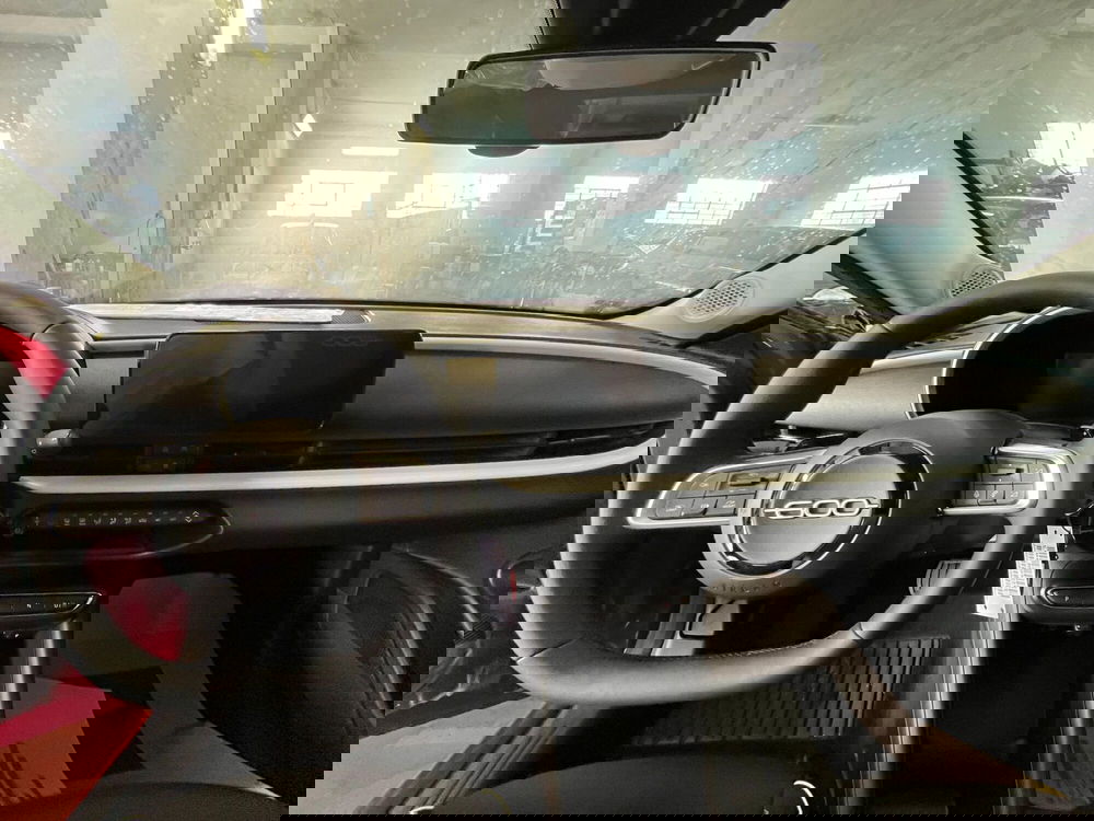 Fiat 600 nuova a Lucca (12)