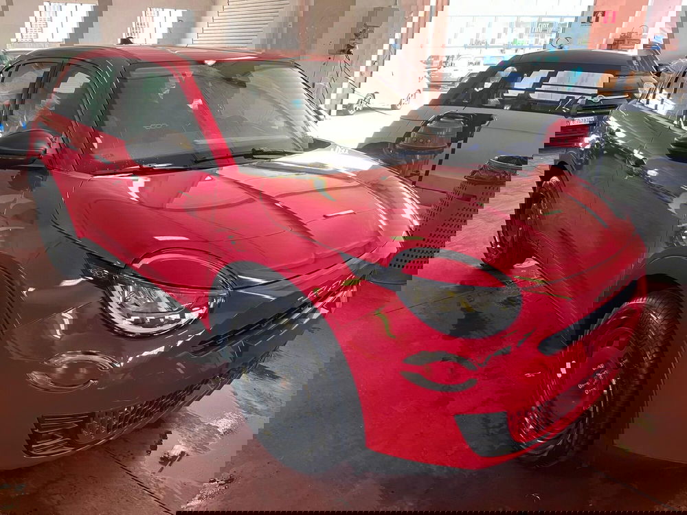 Fiat 600 nuova a Lucca (3)