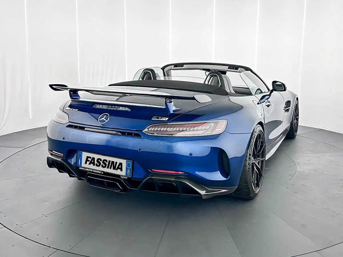 Mercedes-Benz AMG GT R usata a Milano (9)