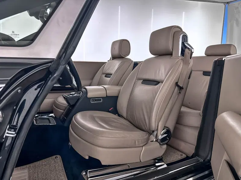 Rolls Royce Phantom usata a Milano (10)