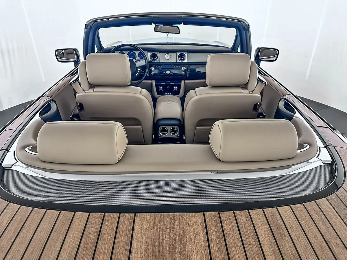 Rolls Royce Phantom usata a Milano (16)