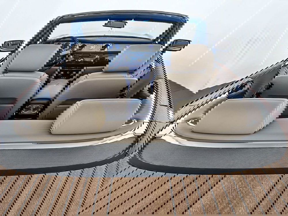 Rolls Royce Phantom usata a Milano (16)