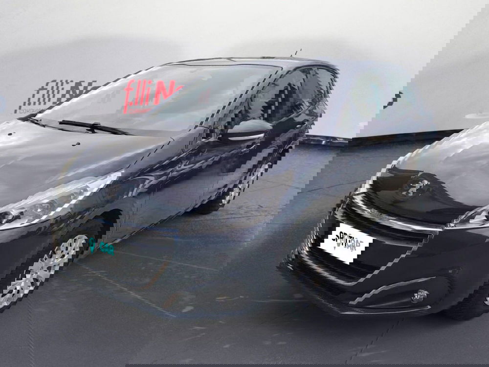 Peugeot 208 usata a Massa-Carrara