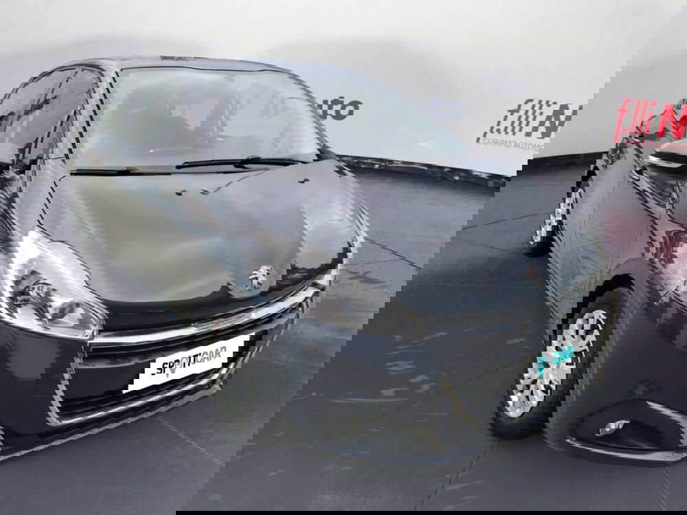Peugeot 208 usata a Massa-Carrara (16)
