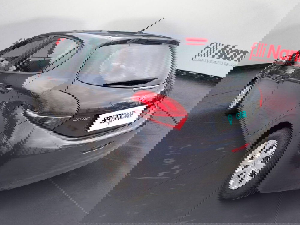 Peugeot 208 usata a Massa-Carrara (17)
