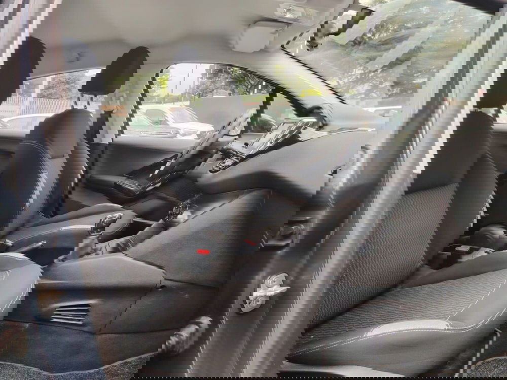 Peugeot 208 usata a Massa-Carrara (5)