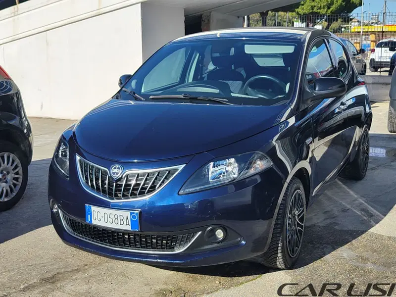 Lancia Ypsilon usata a Foggia (3)