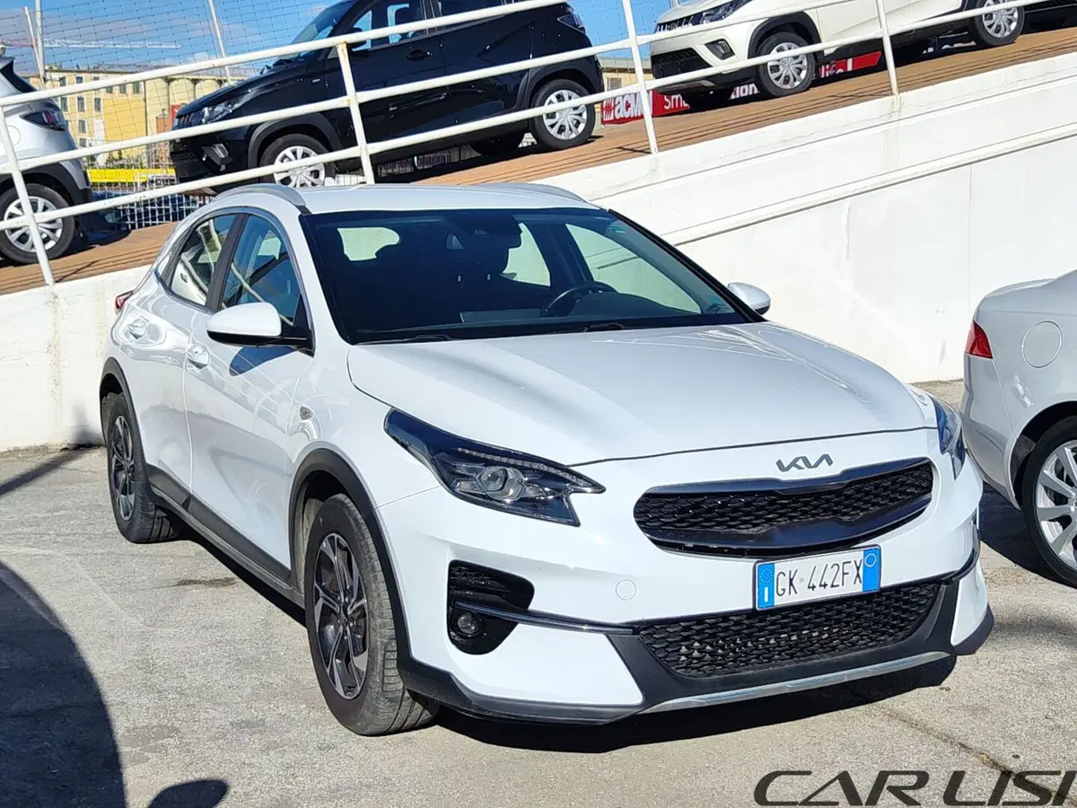 Kia XCeed usata a Foggia (3)