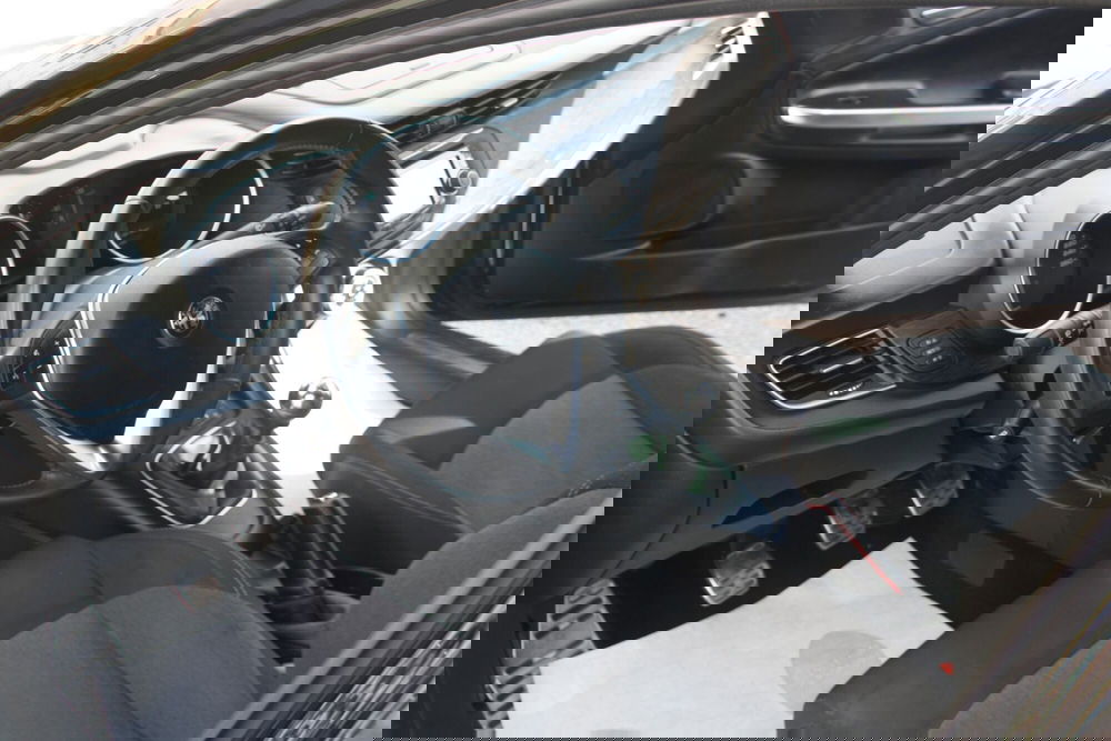 Alfa Romeo Giulietta usata a Catania (11)