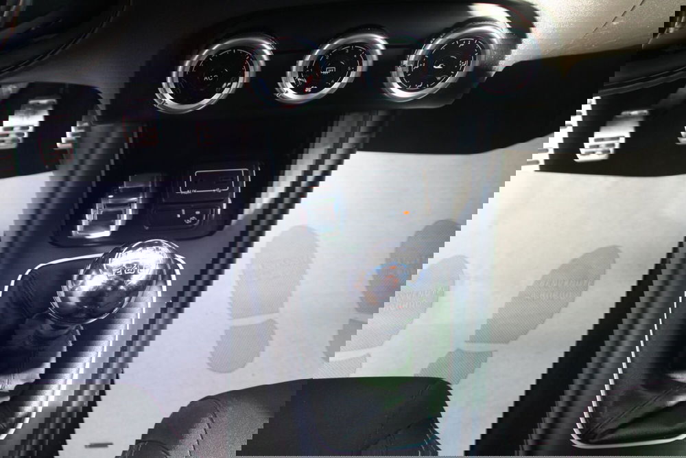 Alfa Romeo Giulietta usata a Catania (13)