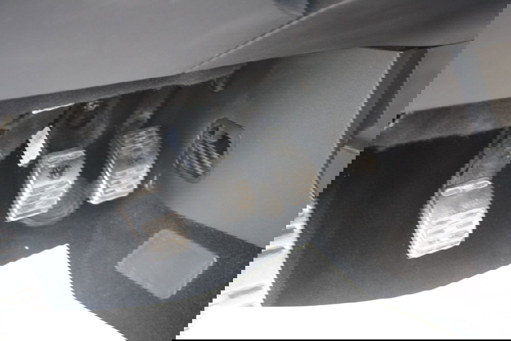 Alfa Romeo Giulietta usata a Catania (17)