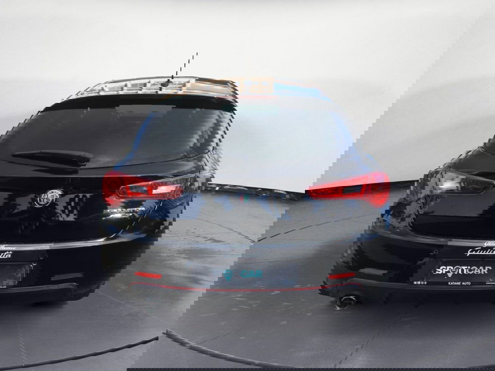 Alfa Romeo Giulietta usata a Catania (4)