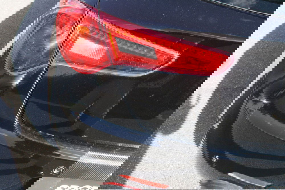 Alfa Romeo Giulietta usata a Catania (6)