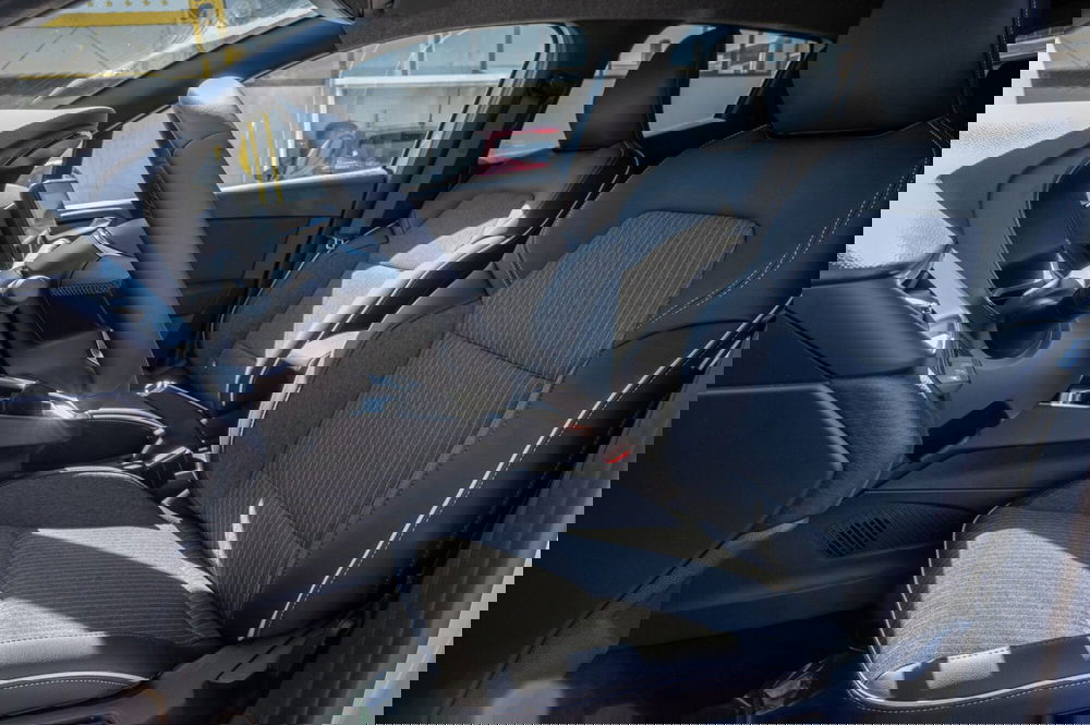 Mitsubishi Colt nuova a Torino (14)