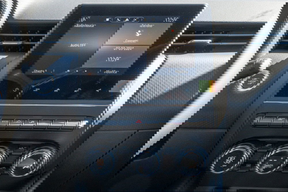 Mitsubishi Colt nuova a Torino (18)