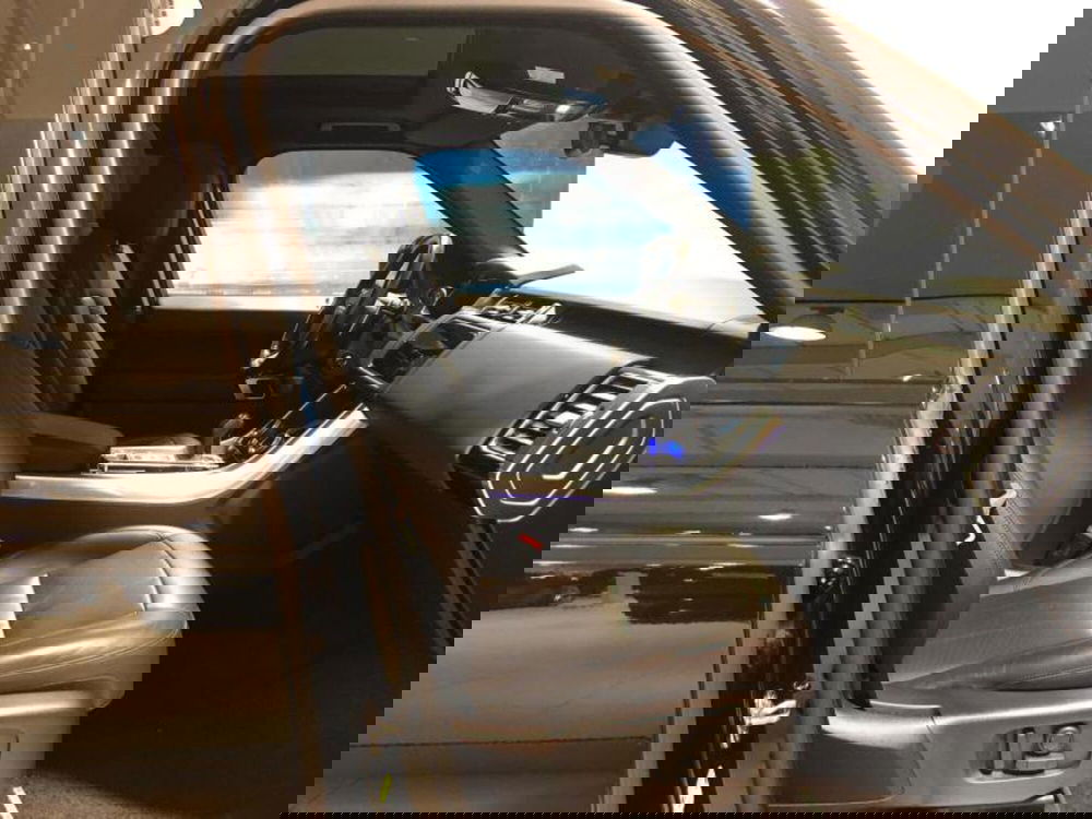 Land Rover Range Rover Sport usata a Venezia (6)