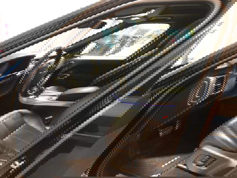 Land Rover Range Rover Sport usata a Venezia (7)