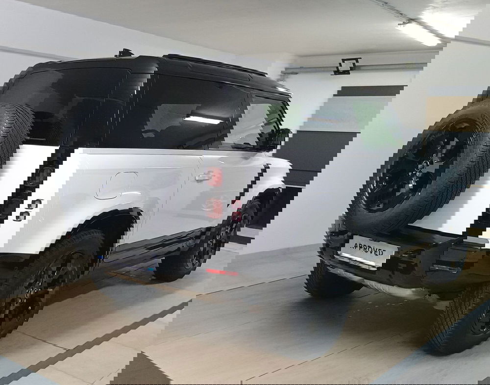 Land Rover Defender usata a Catanzaro (2)