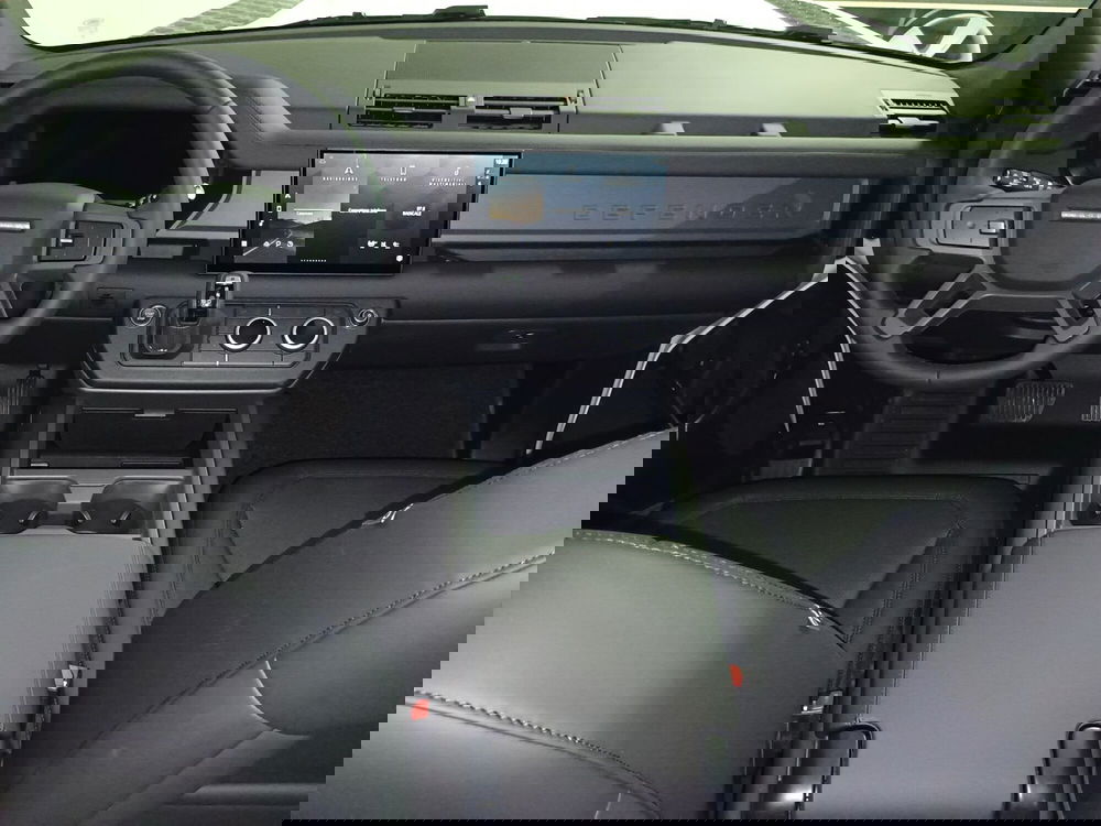 Land Rover Defender usata a Catanzaro (4)