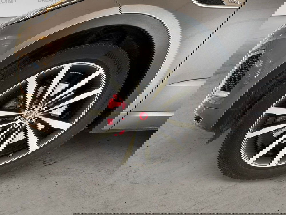 Jaguar E-Pace usata a Firenze (9)