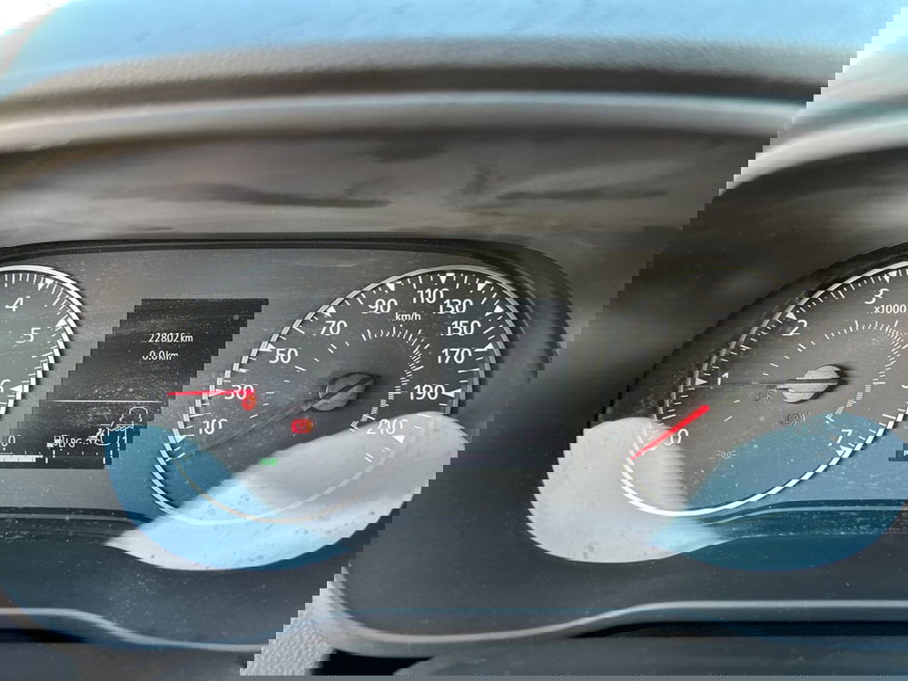 Dacia Duster usata a Latina (16)