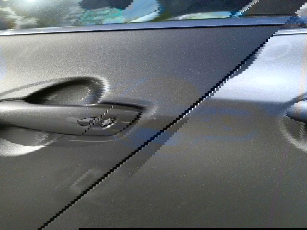 Nissan Qashqai usata a Latina (12)