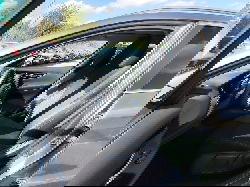 Nissan Qashqai usata a Latina (14)